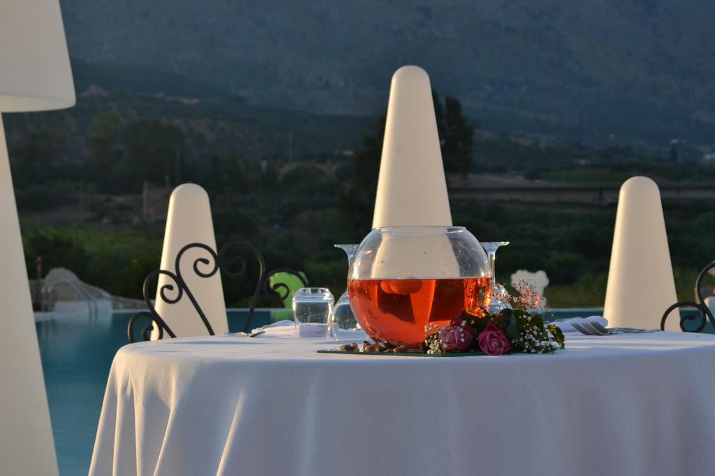 Hotel Relais Angimbe Калатафими Экстерьер фото