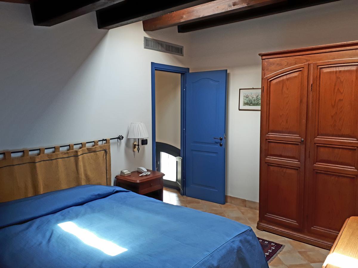 Hotel Relais Angimbe Калатафими Экстерьер фото